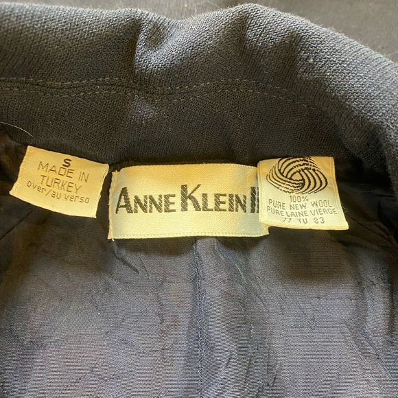 Anne Klein II Size Small Navy Blue 100% Pure New Wool Coat with Gold Accents - Picture 9 of 9